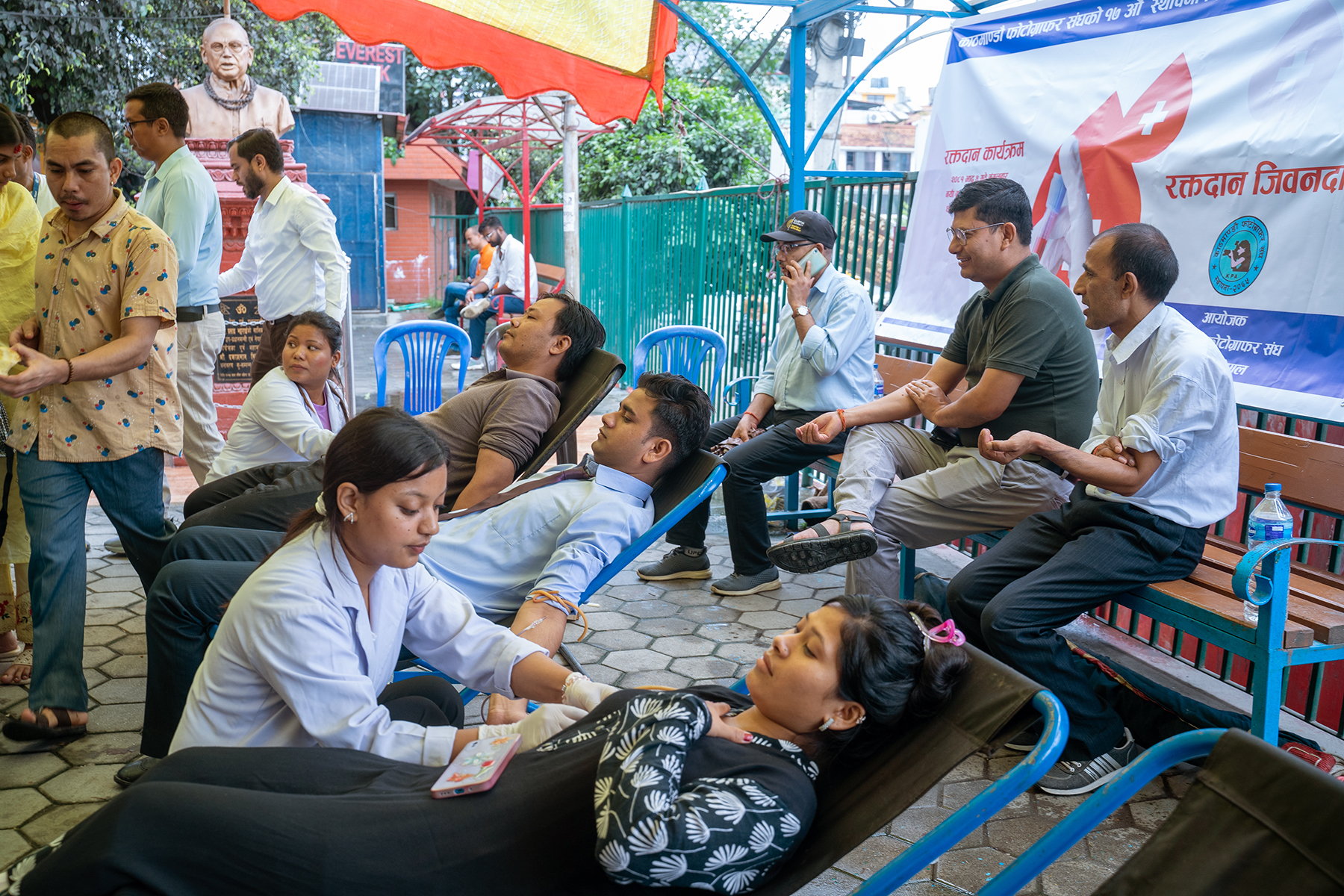काठमाडौ फोटोग्राफर संघको १७ औ स्थापना दिवसको अबसरमा आयोजित रक्तदान कार्यक्रम